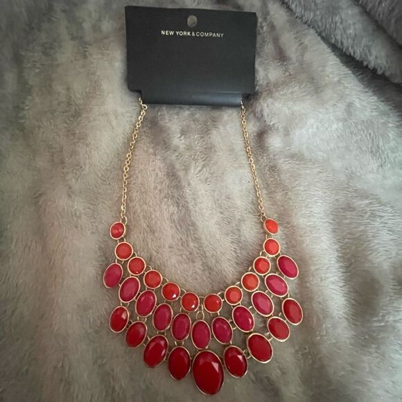 NY&Co Red Jeweled Necklace   - Picture 4 of 4